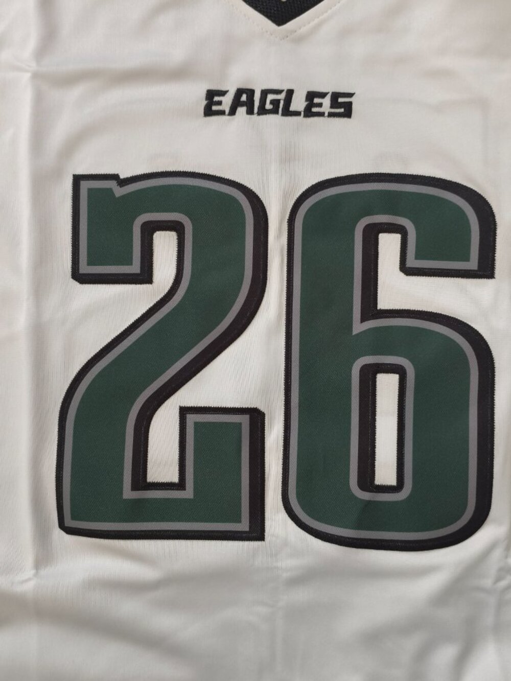NFL Philadelphia Eagles Saquon Barkley #26 Nike Jersey - Picture 3 of 6